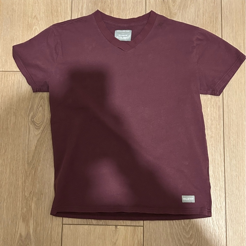 Hollister Burgundy Mens V-Neck Short Sleeve T-Shirt XS